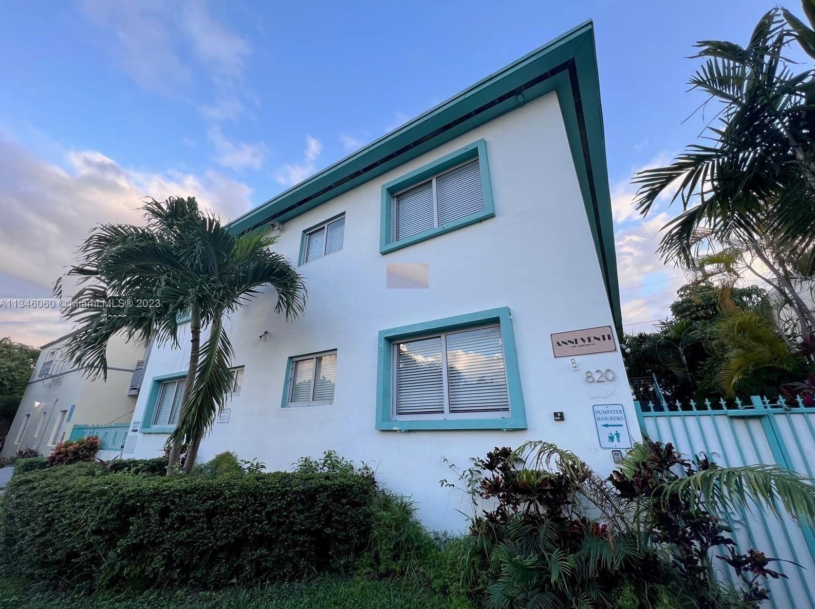 820 15th St, Miami FL  33139-3403 exterior