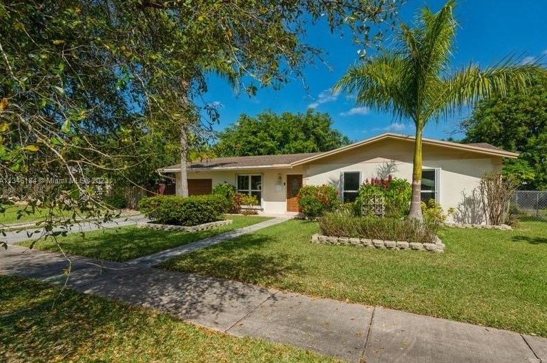 9241 183rd Ter, Miami, FL 33157-5773