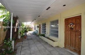1636 Wilson St, Hollywood, FL 33020-2838