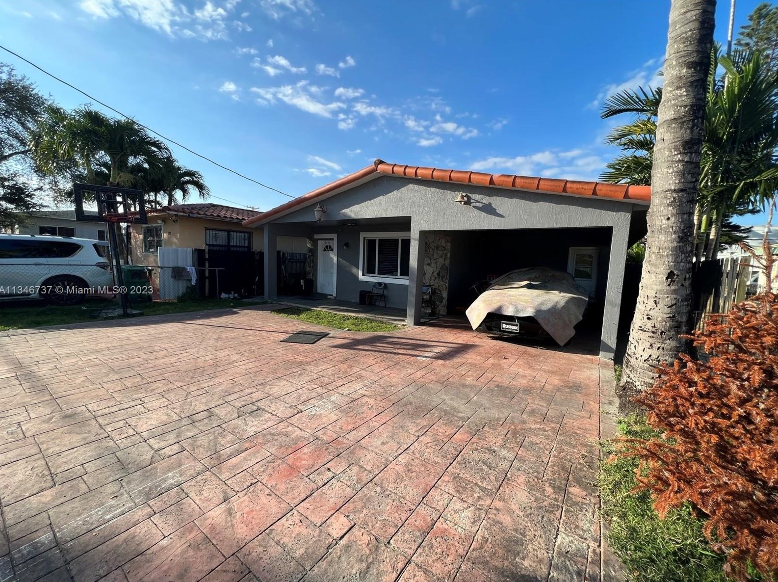 2475 35th St, Miami, FL 33142-5355
