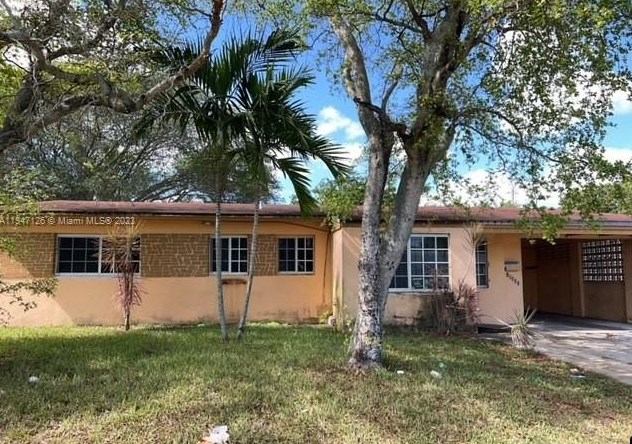 18600 5th Ave, Miami, FL 33169-4405