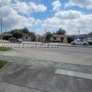 10410 24th St, Miami, FL 33165-7915