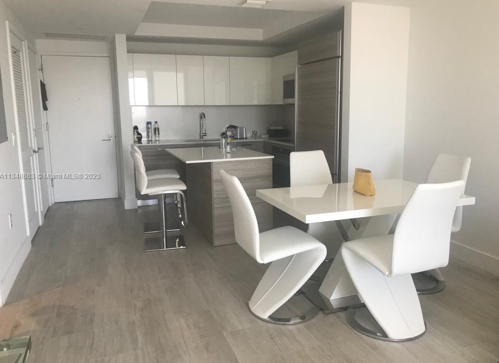 121 34th St Ne #1611, Miami, FL 33137