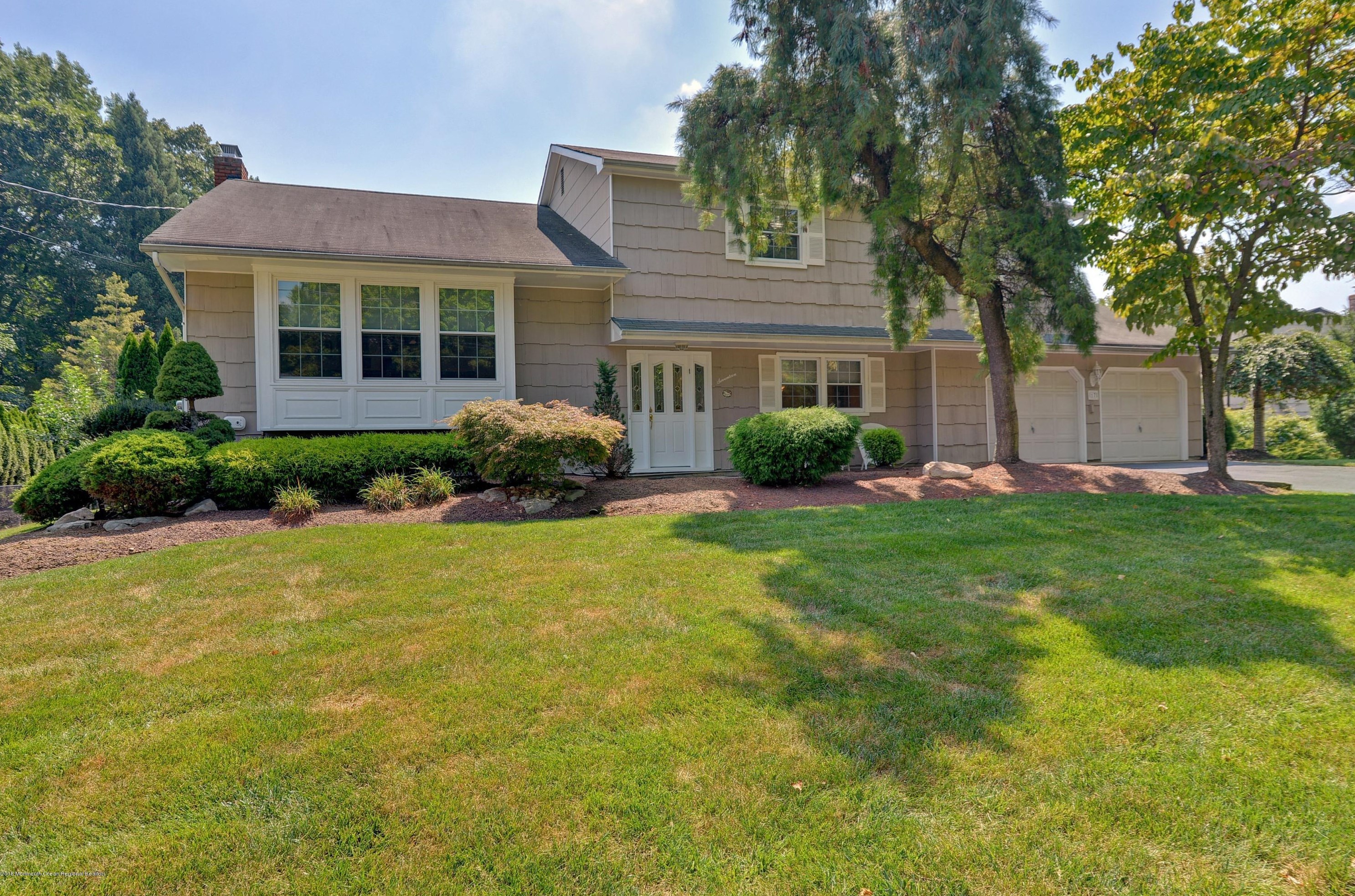 17 Prince Edward Rd, NJ 07751 MLS 21836234 Coldwell Banker