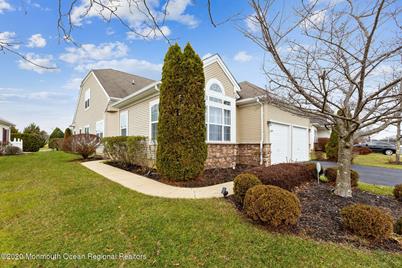 4 Halsted Dr Manchester Township Nj 08759 Mls 22043550 Coldwell Banker