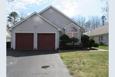 2785 Lenox Street - Photo 1