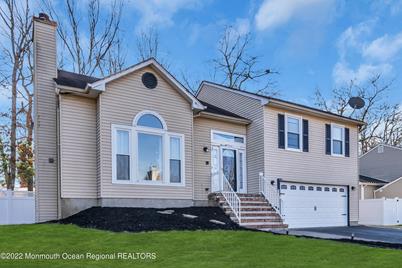 25 Sweet Gum Road, Howell Township, NJ 07731 - Photo 1