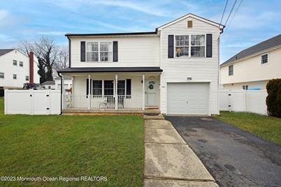 185 Hudson Avenue, Middletown, NJ 07748 - Photo 1