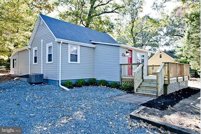 7719 Colonial Beach Rd Pasadena Md 21122 Mls 1004071661 7719 Colonial Beach Road Photo 1