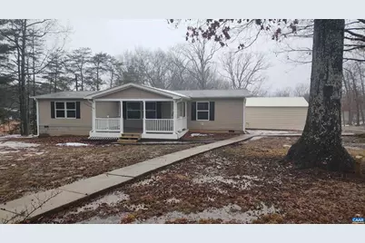 5005 Tall Oaks Ln, Scottsville, VA 24590 - Photo 1