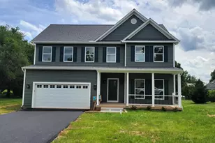 124 West St, Louisa, VA 23093 - Photo 1