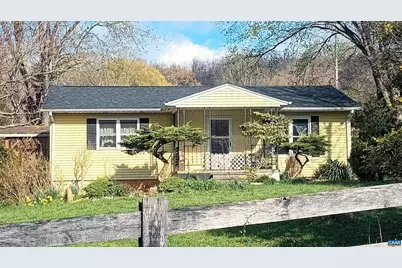 983 Williamstown Rd, Shipman, VA 22971 - Photo 1