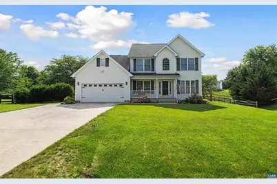 82 Peterson Pl, Fishersville, VA 22939 - Photo 1