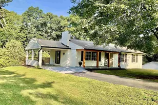 143 Lake Dr, Amherst, VA 24521 - Photo 1