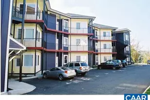 215 SW 5th St, Charlottesville, VA 22903 - Photo 1