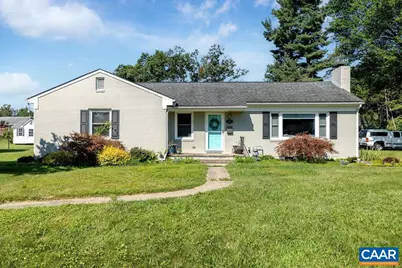 218 Robin Rd, Waynesboro, VA 22980 - Photo 1