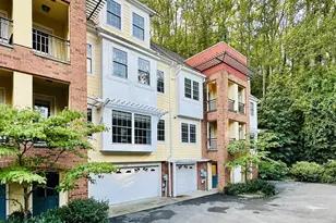 729 Cairn Heights Ct, Charlottesville, VA 22903 - Photo 1