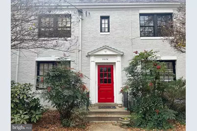 4478 Macarthur Blvd. NW #2, Washington, DC 20007 - Photo 1