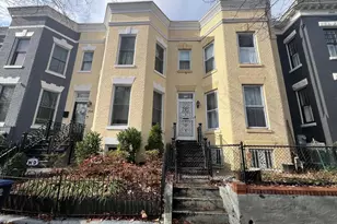 206 10th St NE, Washington, DC 20002 - Photo 1