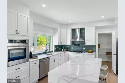 2915 S Dakota Avenue NE, Washington, DC 20018 - Photo 1