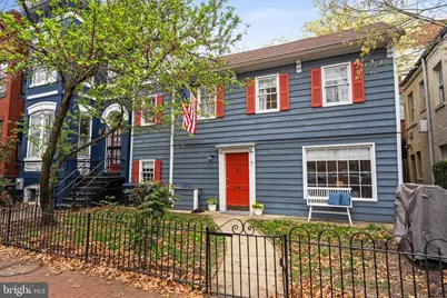 7 9th Street SE, Washington, DC 20003 - Photo 1