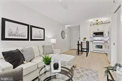 1718 P Street NW #220, Washington, DC 20036 - Photo 1
