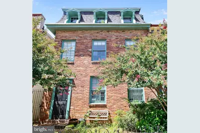 243 10th Street SE #4, Washington, DC 20003 - Photo 1