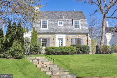 6009 34th Place NW, Washington, DC 20015 - Photo 1