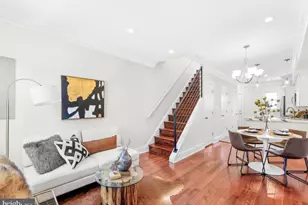 649 20th St NE, Washington, DC 20002 - Photo 1