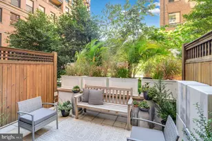 616 E St NW, Washington, DC 20004 - Photo 1