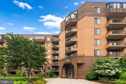 2111 Wisconsin Avenue NW #618, Washington, DC 20007 - Photo 1