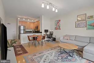 437 New York Ave NW, Washington, DC 20001 - Photo 1