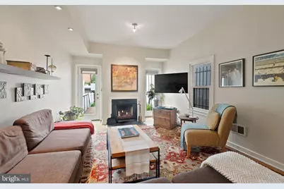 1126 G Street NE, Washington, DC 20002 - Photo 1