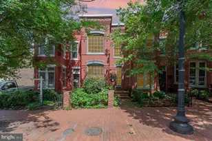 515 2nd St NE, Washington, DC 20002 - Photo 1