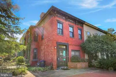 100 6th Street SE, Washington, DC 20003 - Photo 1