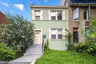 1006 4th St NE, Washington, DC 20002 - Photo 1