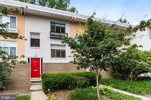 857 3rd St SW, Washington, DC 20024 - Photo 1