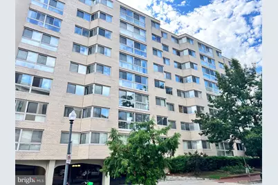 922 24th Street NW #406, Washington, DC 20037 - Photo 1