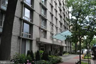 950 25th St NW, Washington, DC 20037 - Photo 1