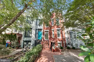 806 Maryland Ave NE, Washington, DC 20002 - Photo 1