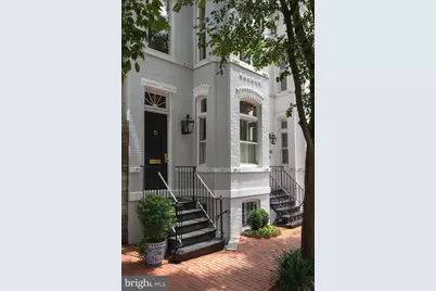 1333 30th Street NW, Washington, DC 20007 - Photo 1