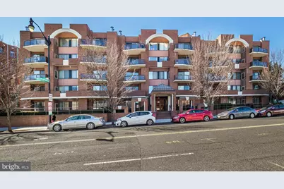 2320 Wisconsin Avenue NW #312, Washington, DC 20007 - Photo 1