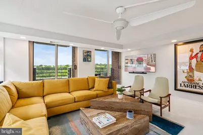 1275 25th Street NW #710, Washington, DC 20037 - Photo 1