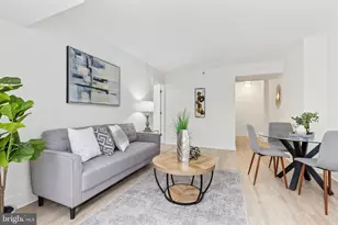 800 4th St SW, Washington, DC 20024 - Photo 1