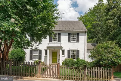 2237 48th Street NW, Washington, DC 20007 - Photo 1