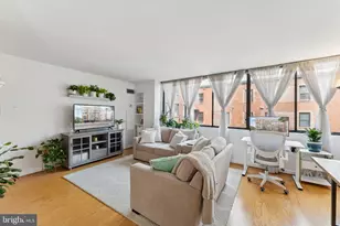 1245 13th St NW, Washington, DC 20005 - Photo 1