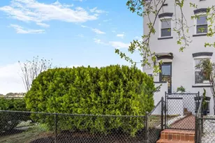 1539 K St SE, Washington, DC 20003 - Photo 1