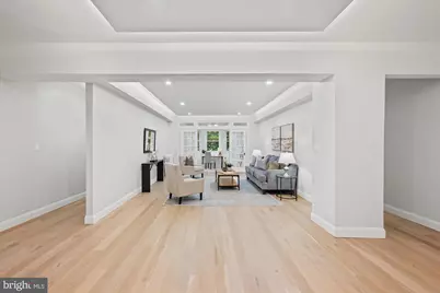 4700 Connecticut Avenue NW #207, Washington, DC 20008 - Photo 1