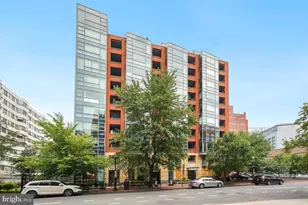 1117 10th St NW, Washington, DC 20001 - Photo 1