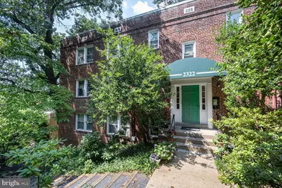 2322 40th Place NW #301, Washington, DC 20007 - Photo 1